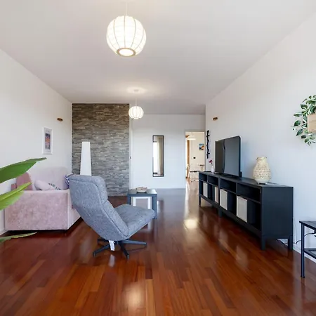 Casa Diletta - Charming With Private Balconies 아파트호텔 바리