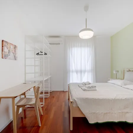 Casa Diletta - Charming With Private Balconies 3*