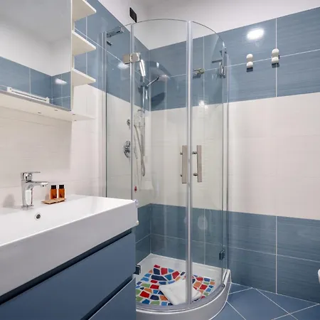 Casa Diletta - Charming With Private Balconies 아파트호텔